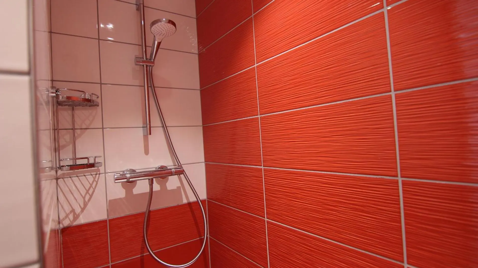 Joker Appartements Vti 瓦托伦斯